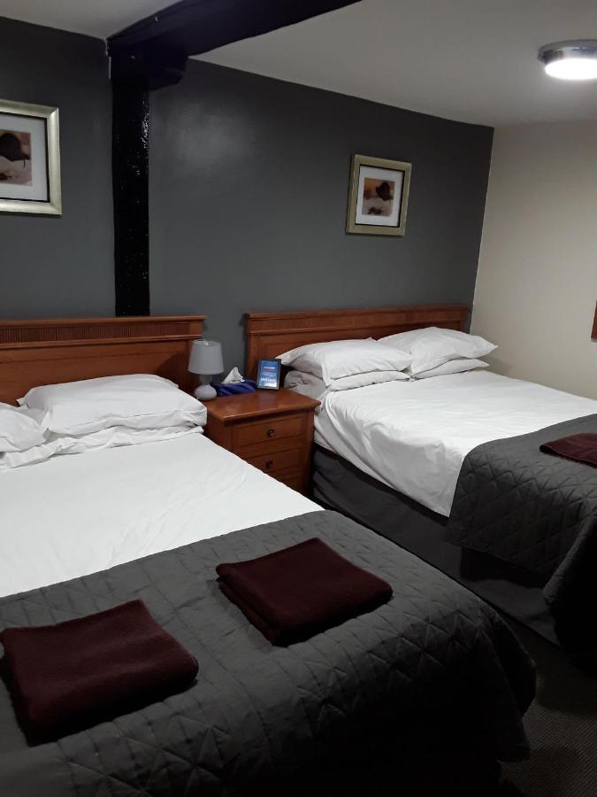 The Coach House At The Bull Inn Milton Keynes Buitenkant foto